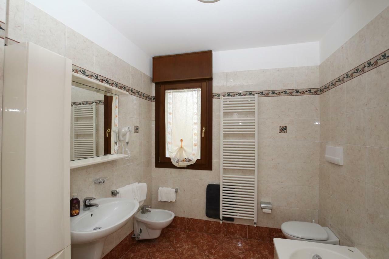 Round Venice Μαργκέρα Εξωτερικό φωτογραφία
